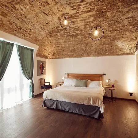 L' Hotellerie Easy Bed & Breakfast 2*
